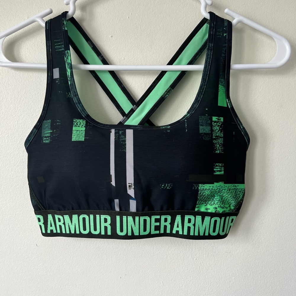 Under Armour Black and Green Sports Bra